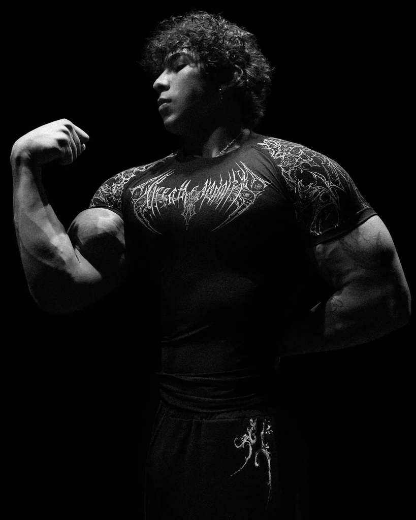 Void Tech™ Dark Matter Compression - Mid (2)